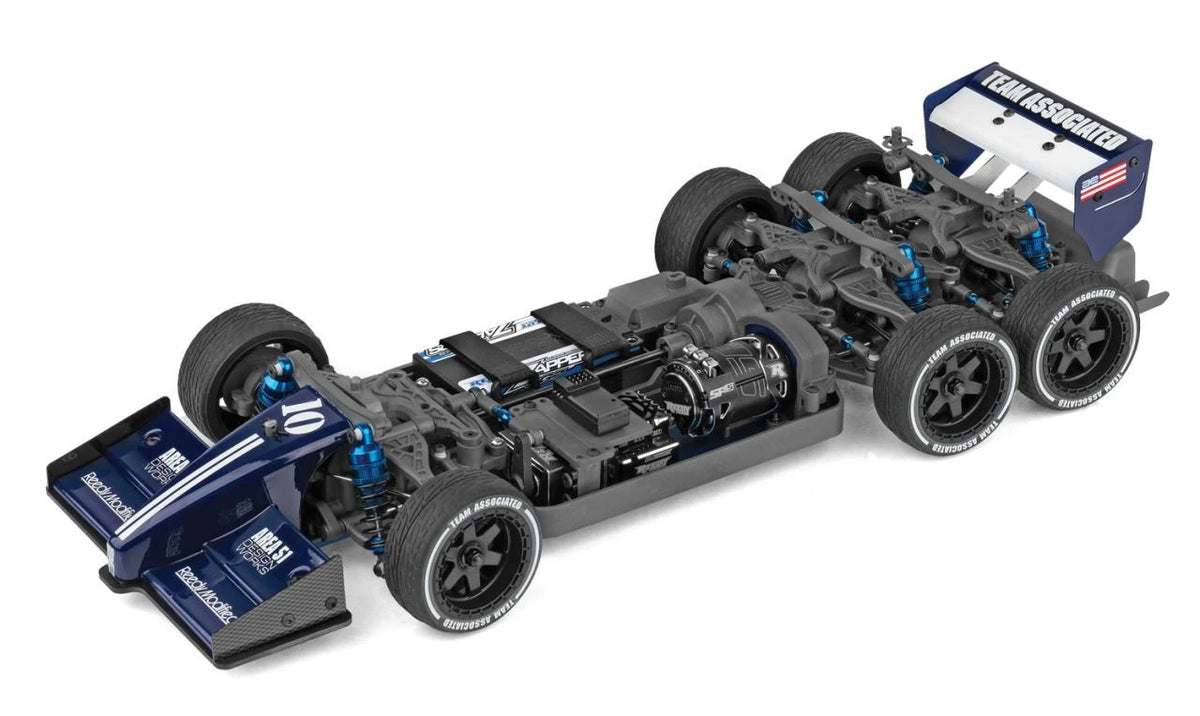 RC10 6x6 chassis with body off