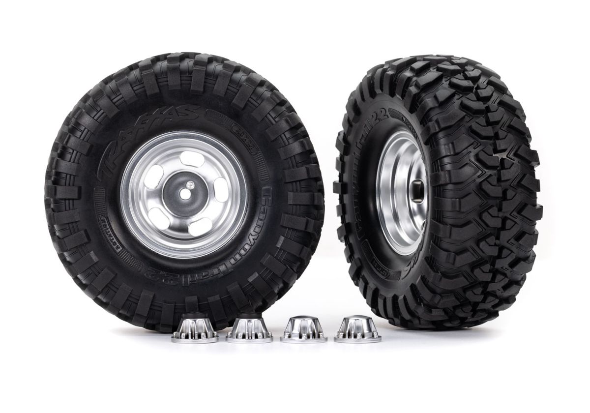 Traxxas 8159 Tires & Wheels, Satin Chrome 2.2"