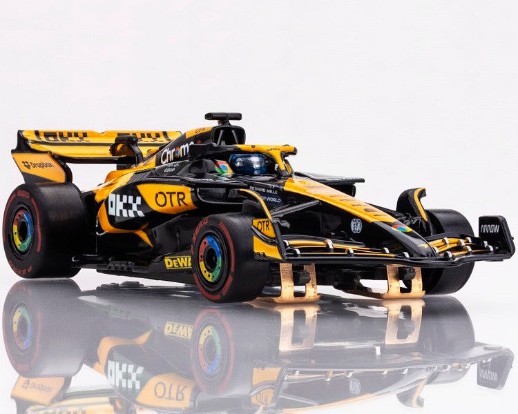 AFX 22104 McLaren F1 MCL38 Oscar Piastri #81 HO Slot Car Mega G+ Formula one