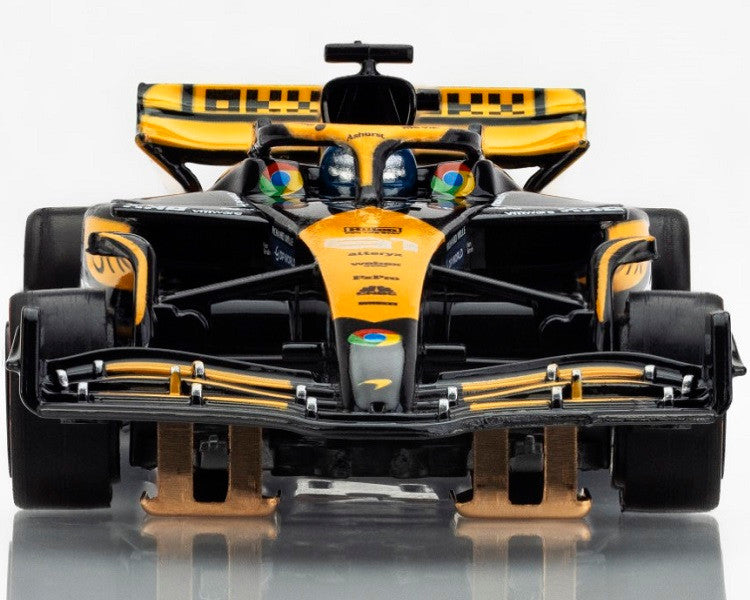 AFX 22104 McLaren F1 MCL38 Oscar Piastri #81 HO Slot Car Mega G+ Formula one