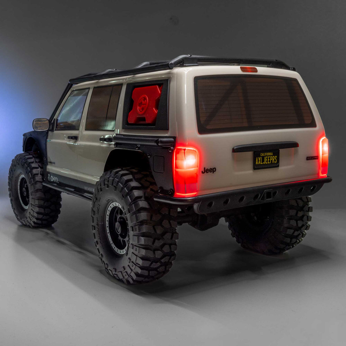 Axial AXI-2037T2 1/10 SCX10 III Jeep Cherokee XJ 4X4 RTR Brushed Rock Crawler, White