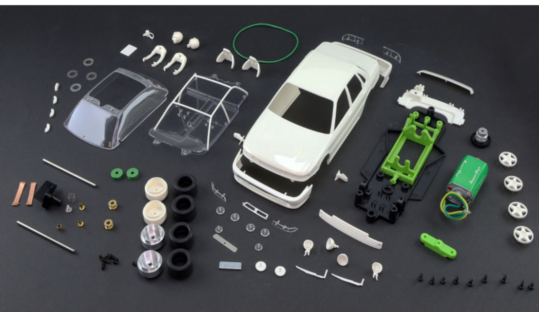 Avant Slot Mitsubishi Galant VR4 White Unpainted Kit 1/32 Slot Car 52299