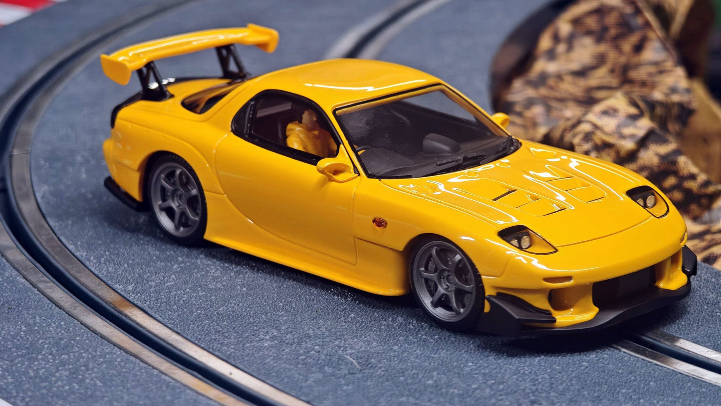 Avant Slot Mazda FD RX-7 Yellow Ranz 1/32 Slot Car JDM01A