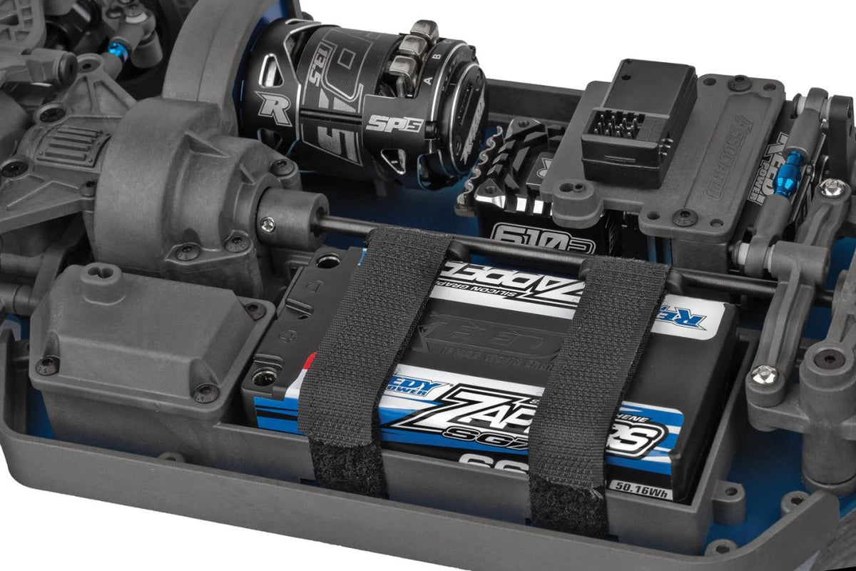 RC10 6x6 battery area