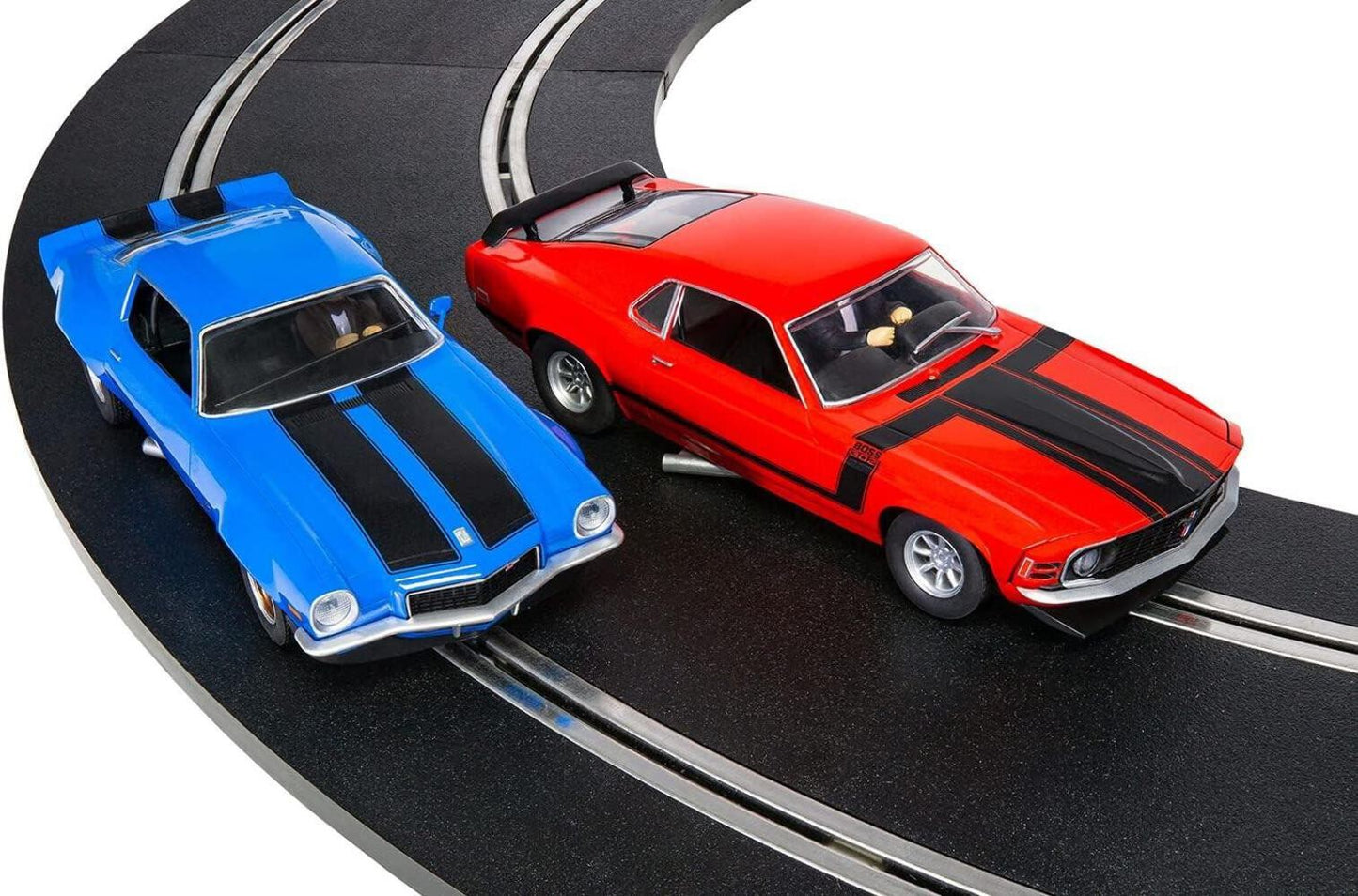 Scalextric American Street Dual Camaro Ford Mustang 1/32 Slot Car Set C1429.