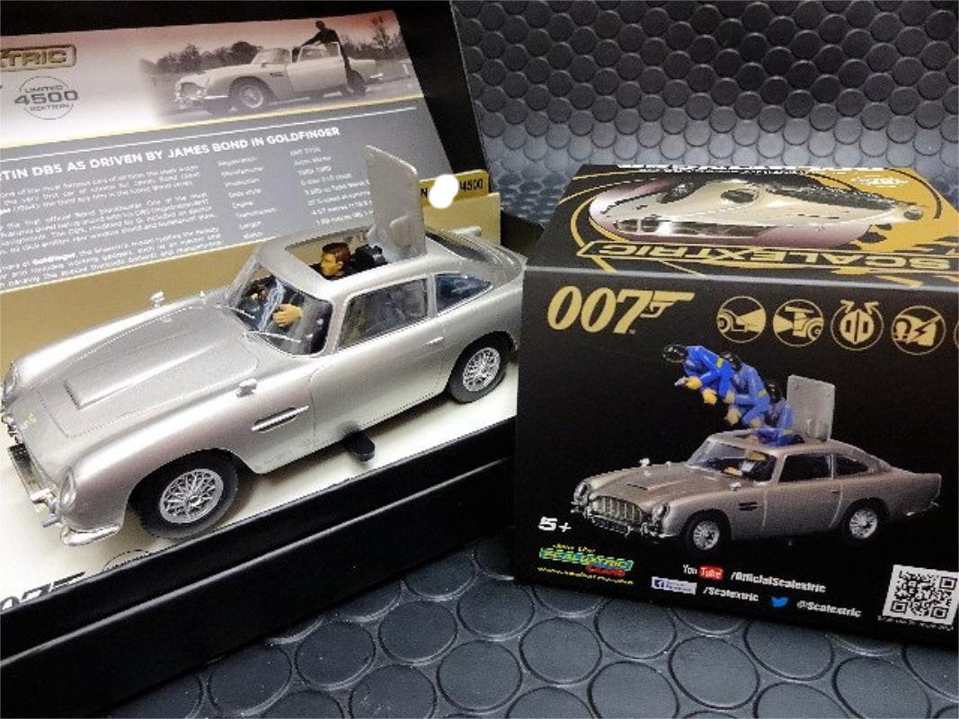 Scalextric C3664A James Bond Goldfinger's Aston Martin DB5 1/32 Slot Car
