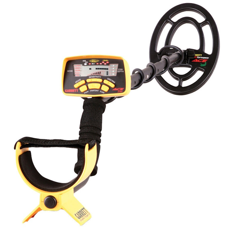 New Garrett 1139070 Ace 250 Metal Detector with Waterproof Coil