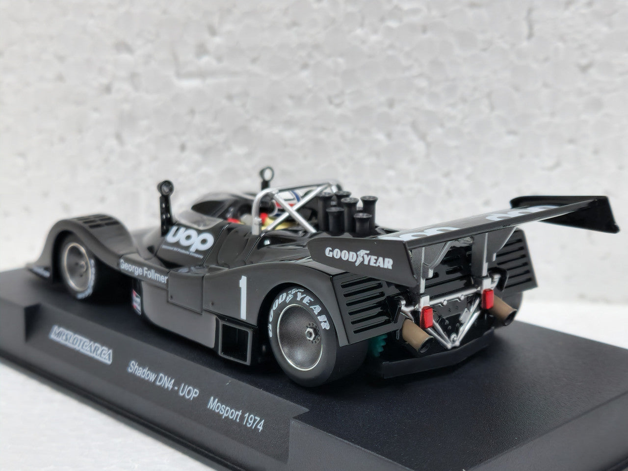 MRSlotcar Shadow DN4 #1 George Follmer '74 Can-Am MR 1/32 Slot Car MR1032