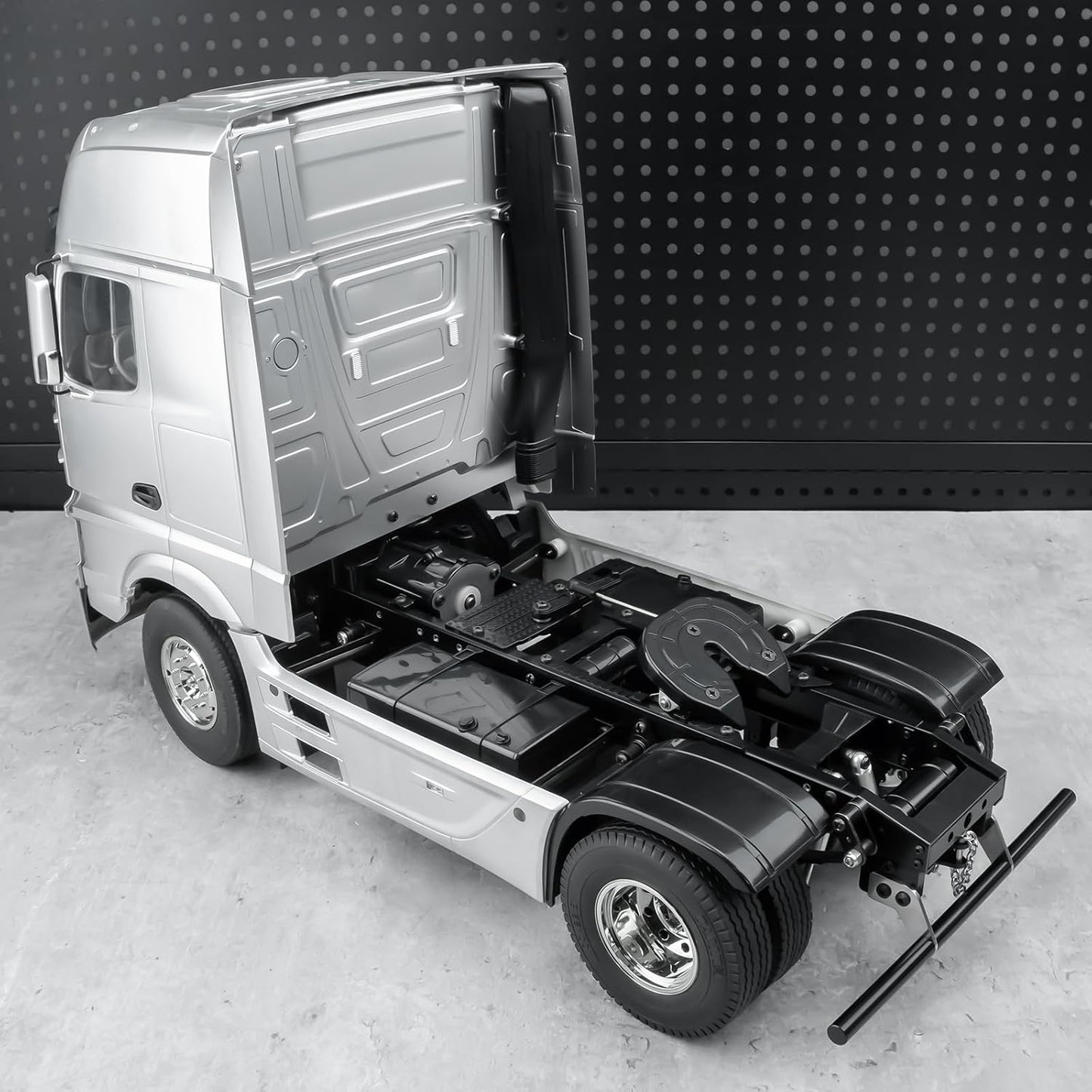 Powerhobby Aluminium Gas Tank Tail Beam Protection Bar Bumper Tamiya 1/14 Tractor