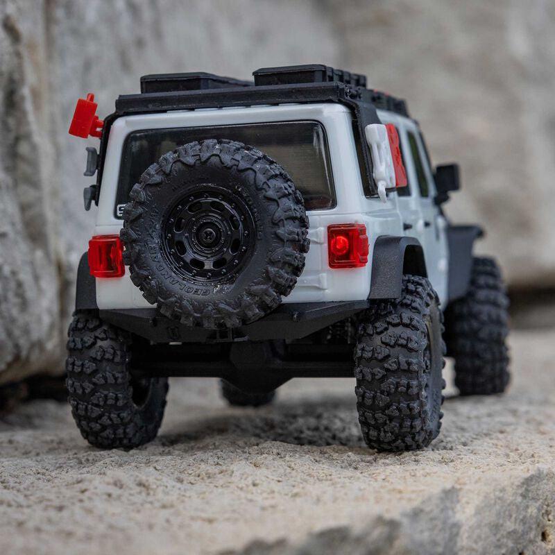 Axial SCX30 Jeep Wrangler JLU White 1/30 4WD Mini Crawler RTR Radio 2261T2