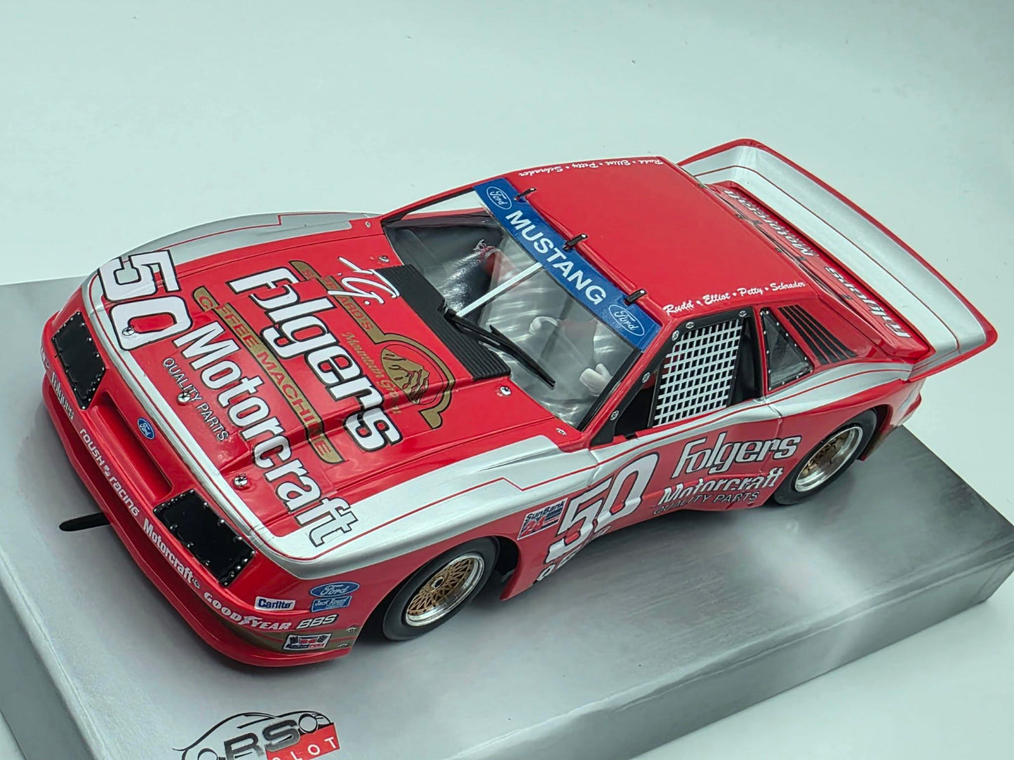 Revoslot Ford Mustang GTO Folgers