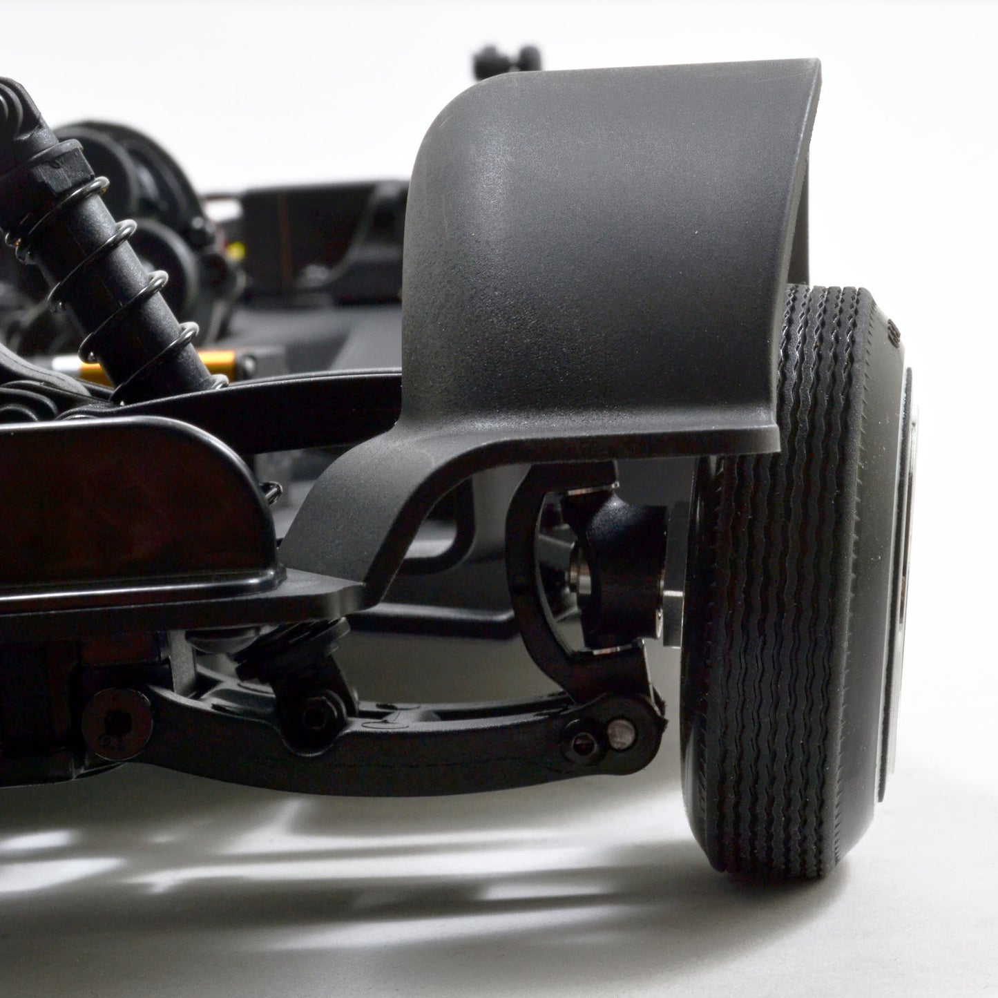 Rpm 72052 +2 Front Suspension Mount for the Redcat Lowrider