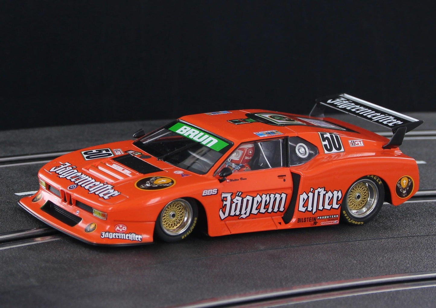 Racer Sideways BMW M1 Turbo Group 5 Jägermeister 1/32 Slot Car SW83