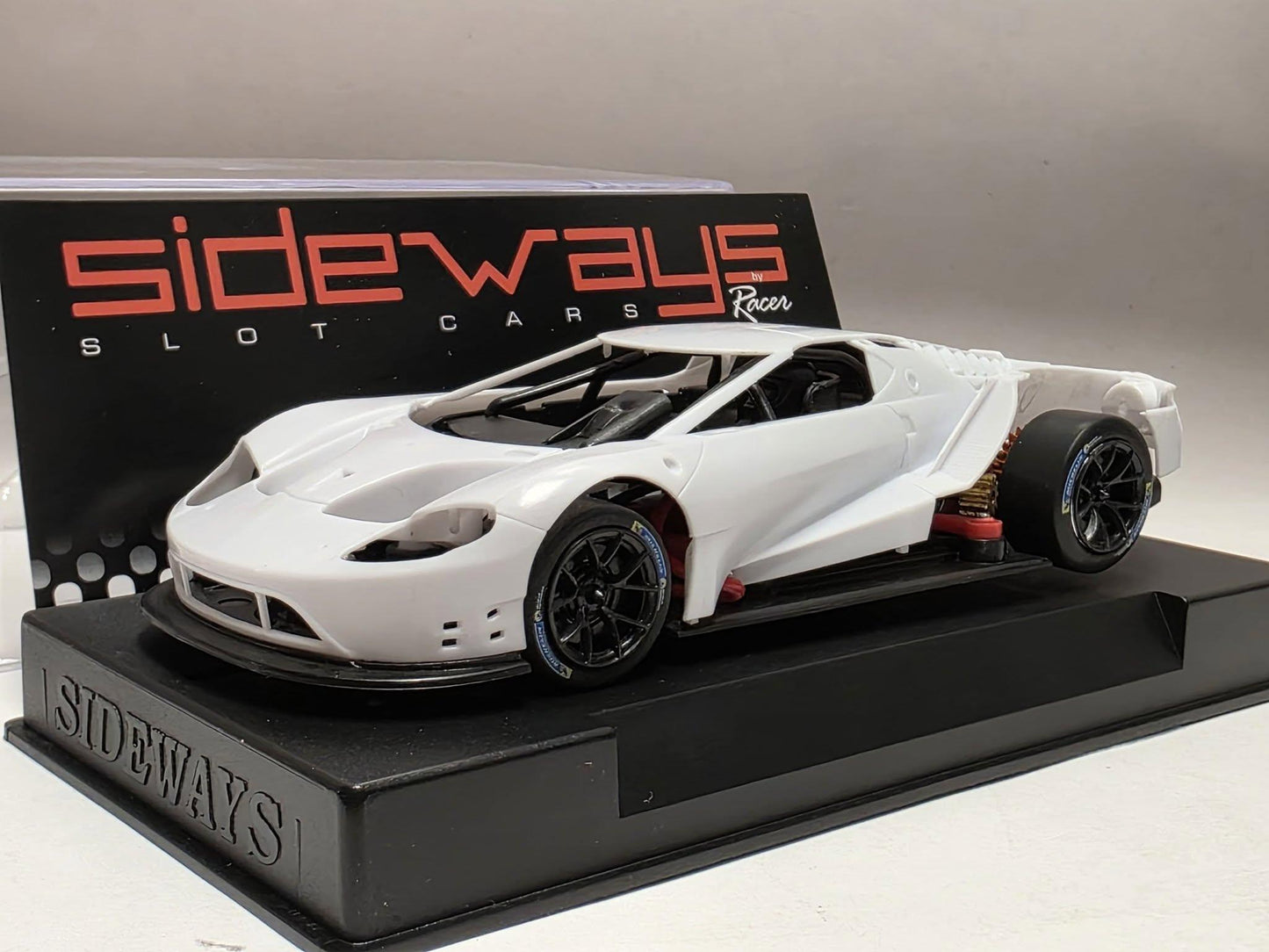 Sideways Ford GTE GT3 White Kit 1/32 Slot Car SWCAR02K