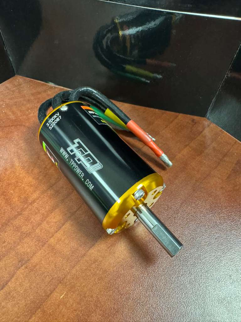 TP POWER 4040SCM 3700KV MOTOR (6S - 8S) 8MM