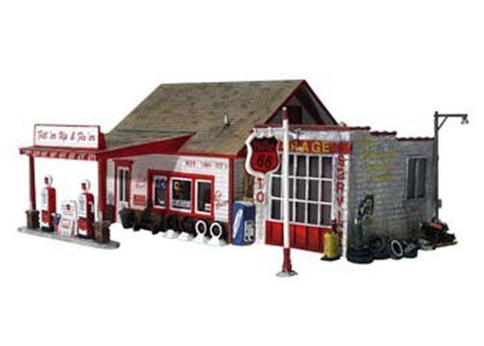 Woodland Scenics BR4922 N Fill'er Up & Fix'er Structure Built-&-Ready - PowerHobby