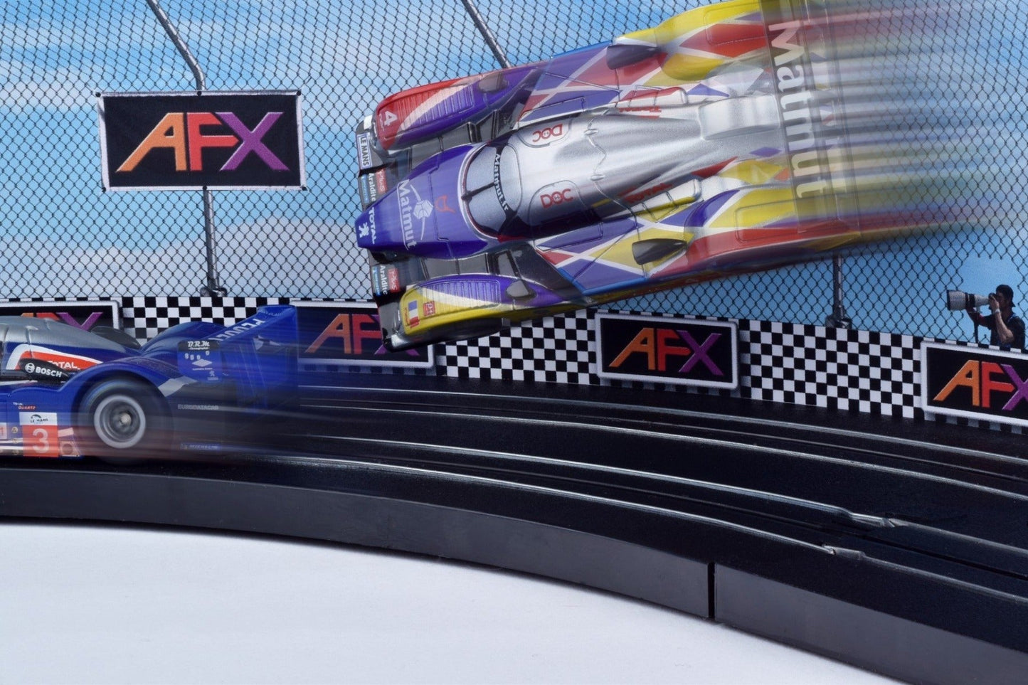 AFX 1071 Race Barrier for HO Slot Car Track AFX1071 Racemasters Aurora - PowerHobby