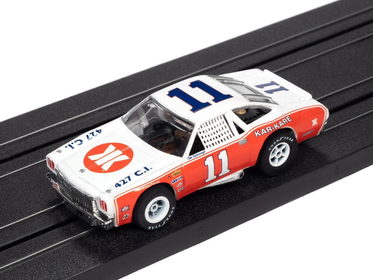 Auto World Xtraction R31 Chevrolet Chevelle Cale Yarborough HO Slot Car SC355 - PowerHobby