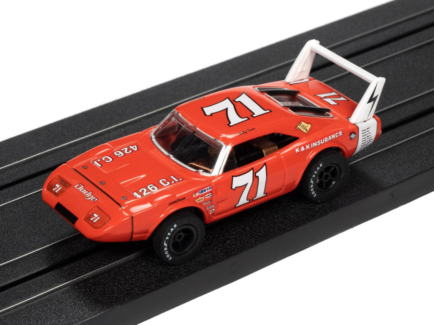 Auto World Xtraction R31 1969 Dodge Daytona Bobby Isaac HO Slot Car SC355 - PowerHobby