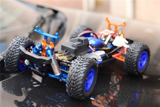 GPM SST010/+1MM-GREEN ALUMINIUM HEX ADAPTER +1MM TRAXXAS LATRAX SST - PowerHobby