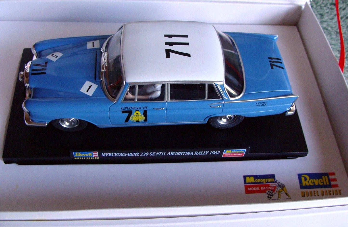 Revell 08313 Mercedes Benz 220 SE Argentinien Rally 1964 1/32 Slot Car Monogram