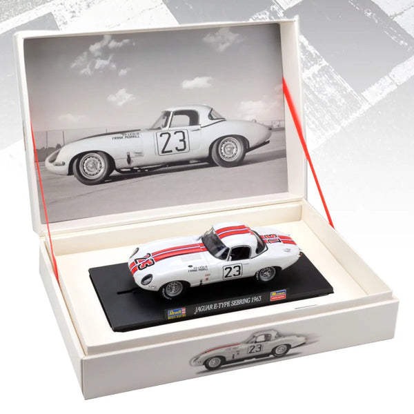 Revell Monogram Jaguar E-Type Sebring 1963 1/32 Slot Car 08394 for