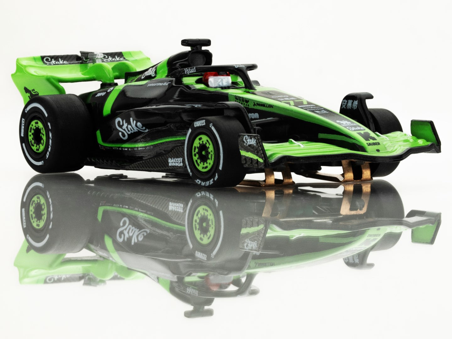 AFX 22091 Sauber F1 C44 Stake #77 HO Slot Car AFX22091 Mega G+ Formula one