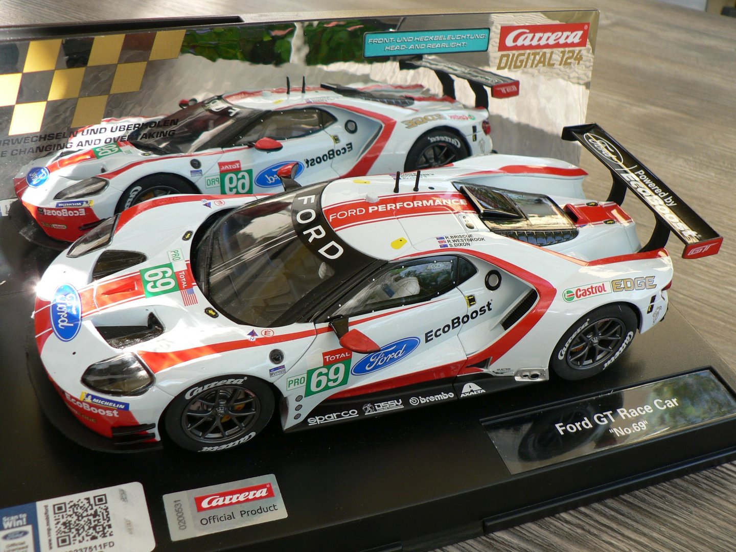 Carrera 23892 Digital Ford GT Race Car #68 1/24 Scale Slot Car | PowerHobby