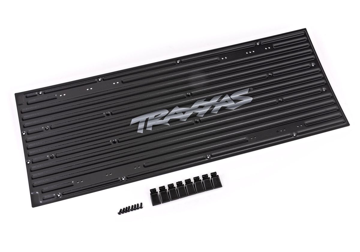 Traxxas 8852X Flatbed with Wheel Chocks