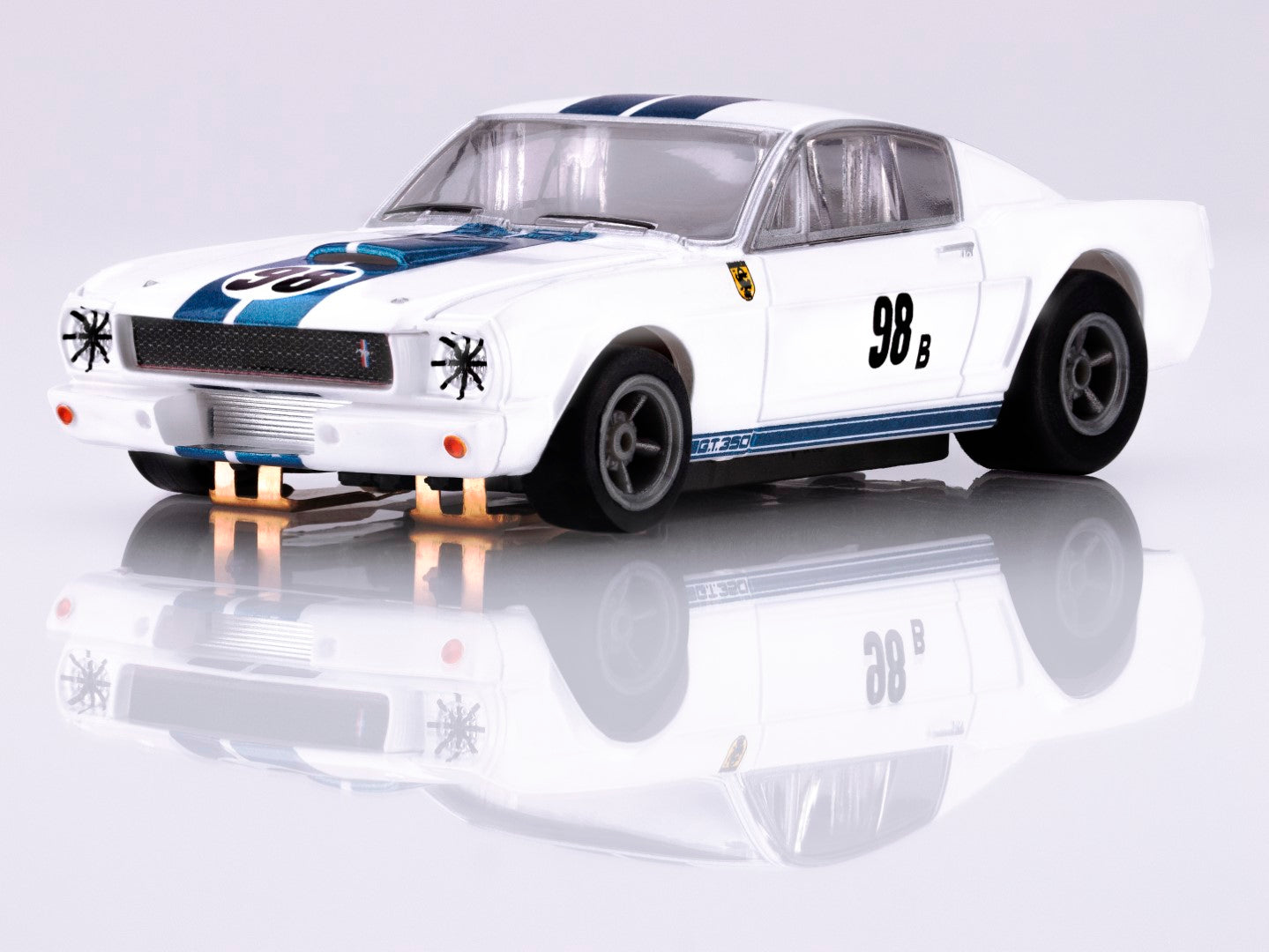 AFX 22125 1965 Shelby Ford Mustang GT350R Ken Miles HO Slot Car