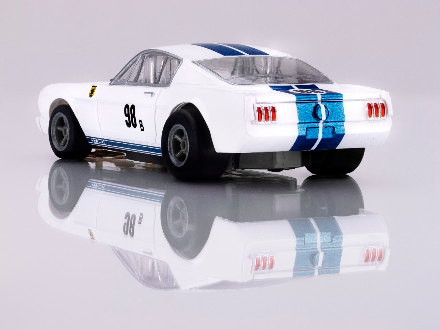 AFX 22125 1965 Shelby Ford Mustang GT350R Ken Miles HO Slot Car MegaG+ AFX22125