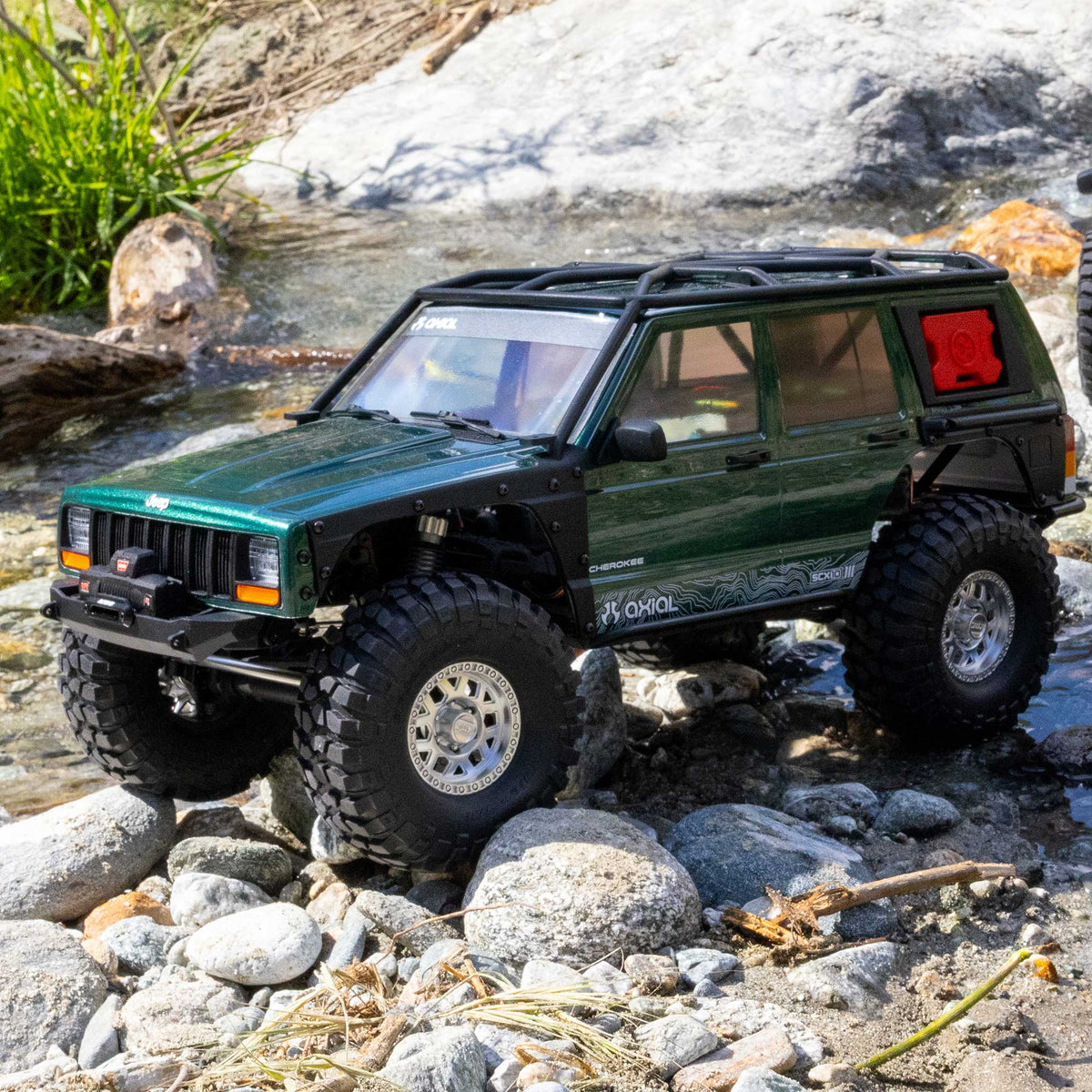 Axial AXI-2037T1 1/10 SCX10 III Jeep Cherokee XJ 4X4 RTR Brushed Rock Crawler, Green