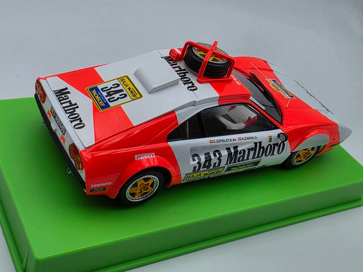 Avant Slot Ferrari 308 GTB Marlboro