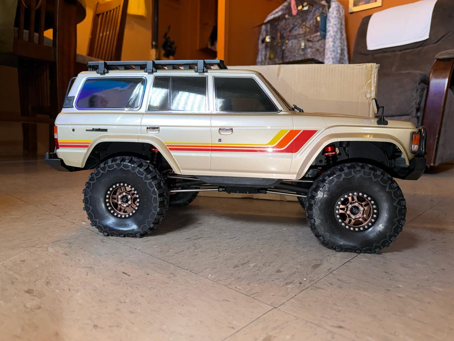 Powerhobby 1.9" Viper MIT Ultra Soft Tires w Dual Stage Foams (4) Axiial SCX10.