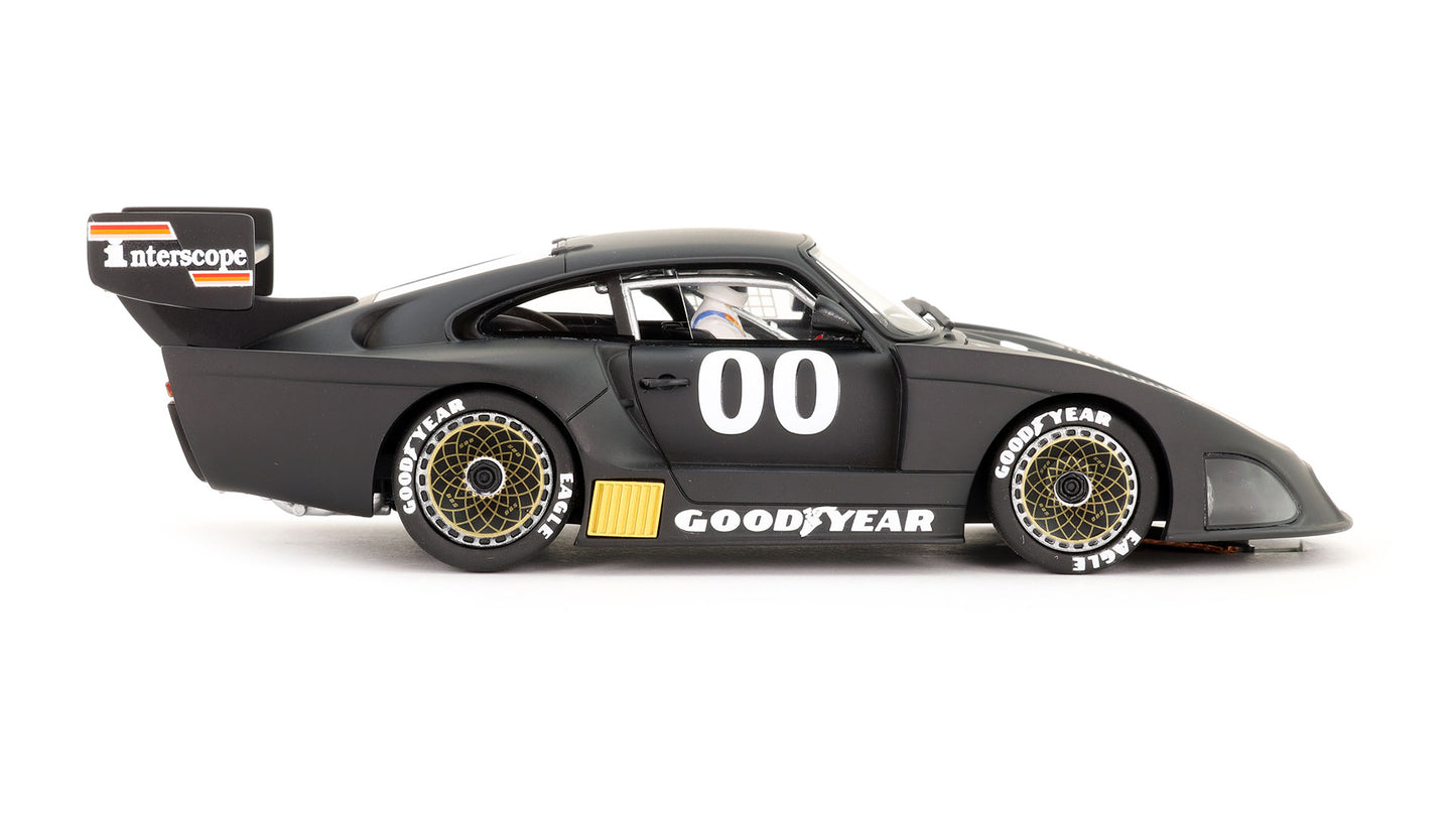Avant Slot Porsche 935 K4 Interscope #00 1/32 Slot Car LMP0225