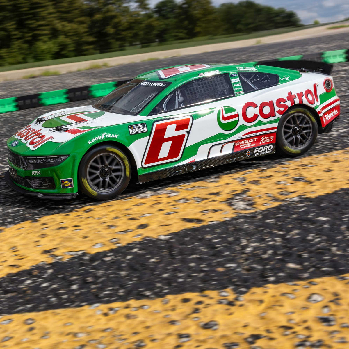 Losi LOS1122606 1/12 NASCAR No. 6 Castrol Ford Mustang RTR