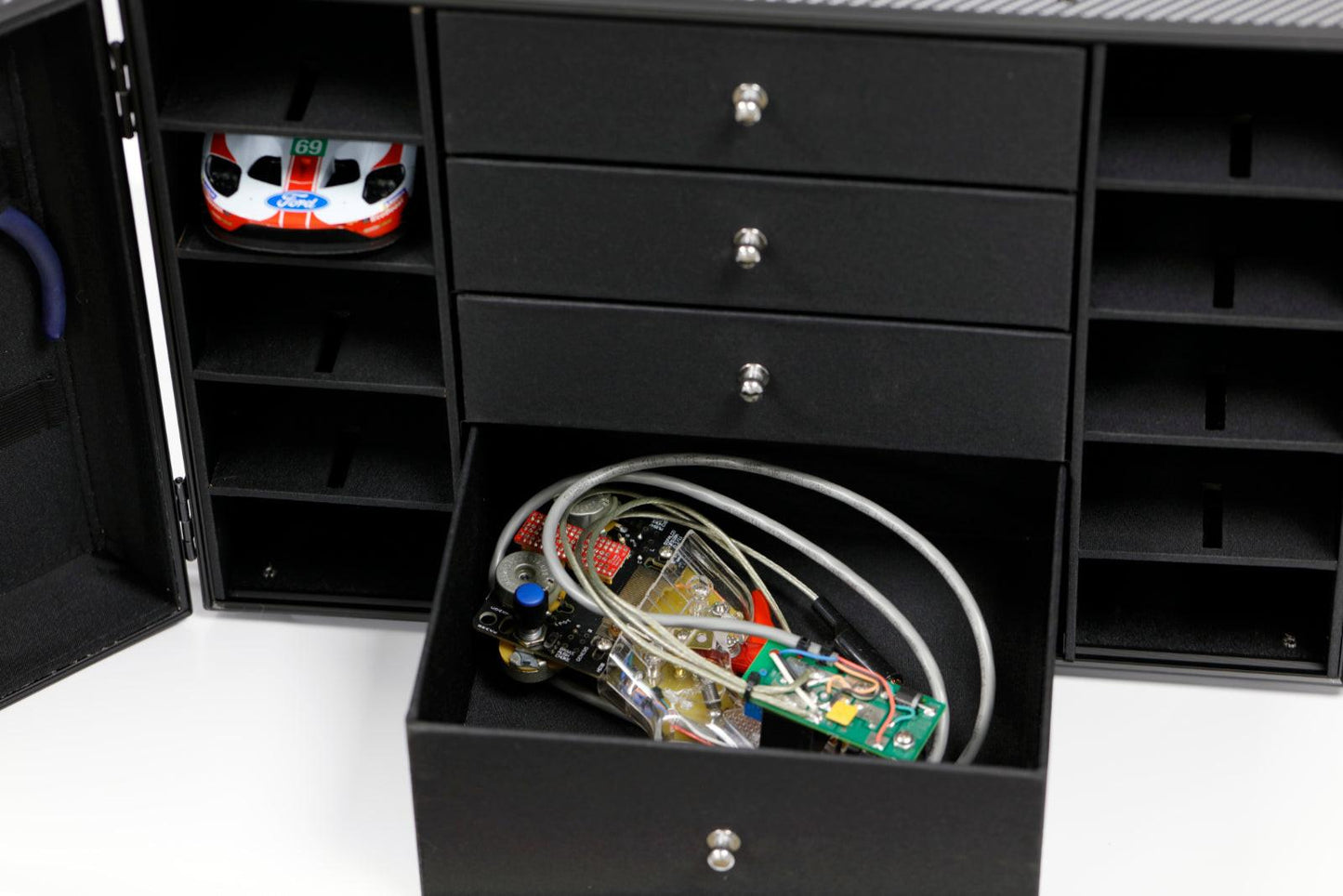 PowerHobby 1/24 Slot Car Pit Box Case for Carrera BRM H&R Racing Pitbox PowerHobby 1/24 Slot Car Pit Box Case for Carrera BRM H&R Racing Pitbox