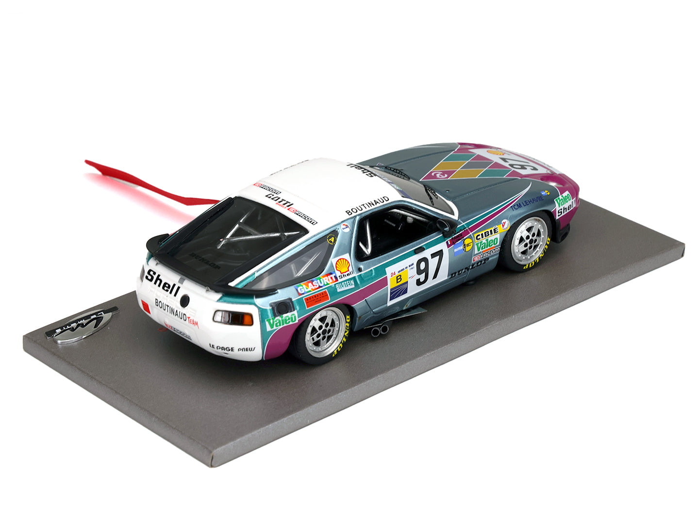 Le Mans Miniatures Porsche 928 #97 Le Mans 1983 1/32 Slot Car 132105/97M