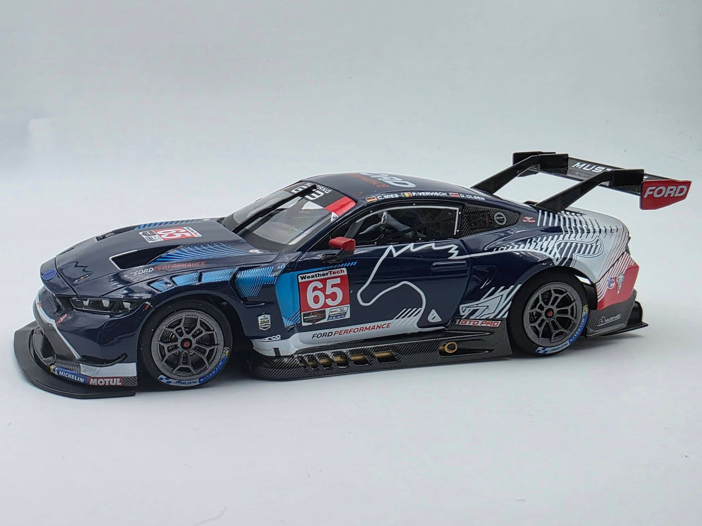 Sideways Ford Mustang GT3 Multimatic Daytona 24H 2025 1/32 Slot Car SWCAR10C