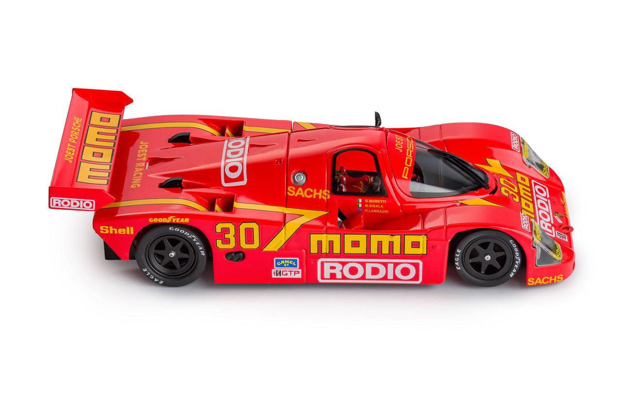 Slot.it Porsche 962C Momo 12h Sebring 1992 1/32 Slot Car SICA52B CA52B