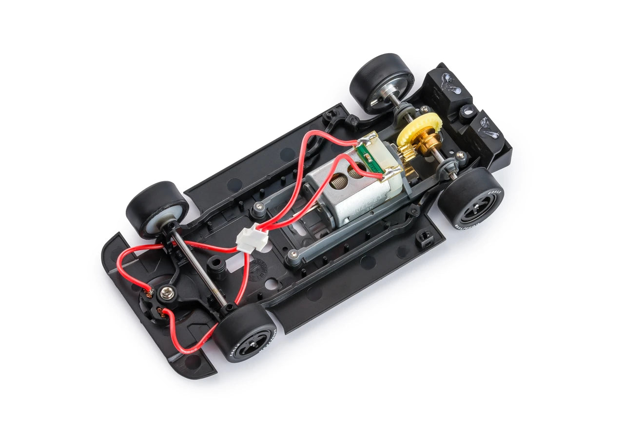 Slot.it Porsche 962C Momo 12h Sebring 1992 1/32 Slot Car SICA52B CA52B