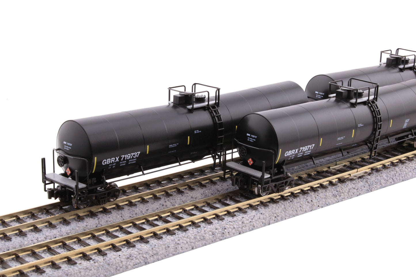 Kato 106-4802 N Scale Greenbrier Tank Car 8-Car Set GBRX Set B.