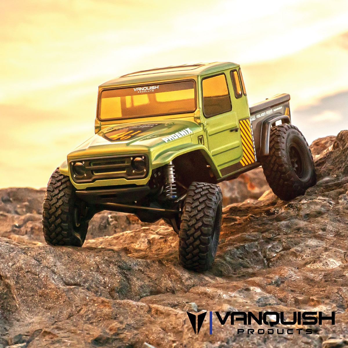 Vanquish VPS09019 VS4-10 Phoenix Portal RTR rock crawler