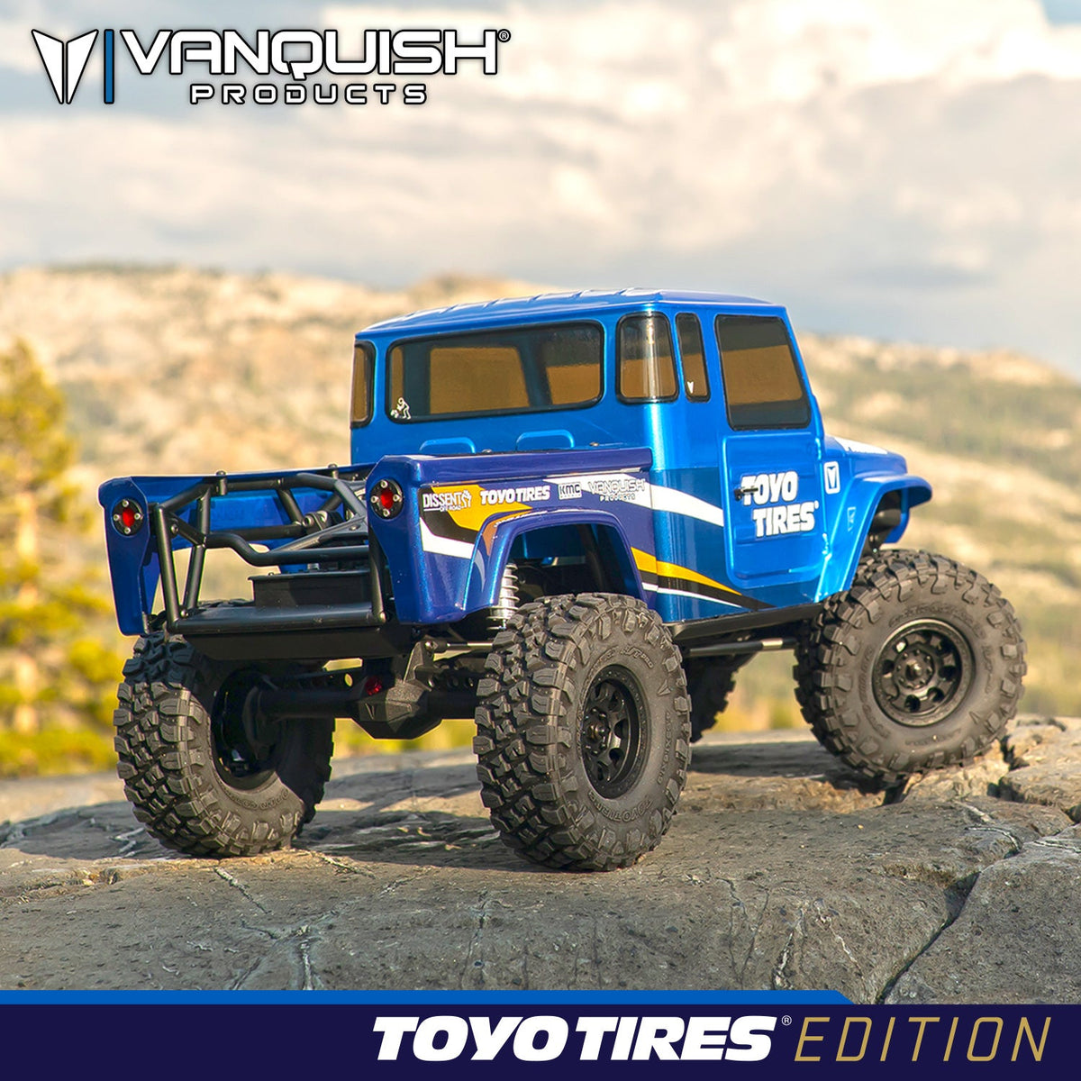 Toyo Edition crawler climbing rocks