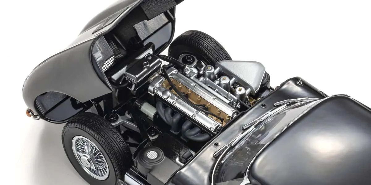 KYOSHO ORIGINAL 1/18scale Jaguar E-Type (Black) 08954BK Diecast Car