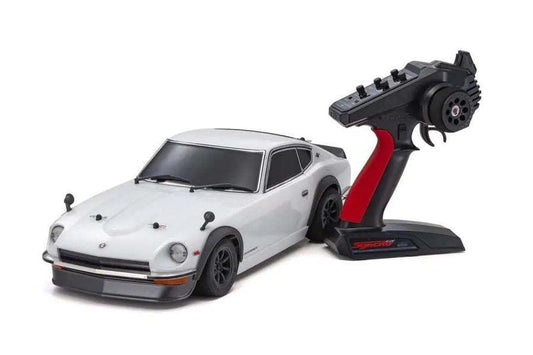 Kyosho 34427T1 - 1/10 EP 4WD Fazer Mk2 1971 Datsun 240Z, White, RTR.