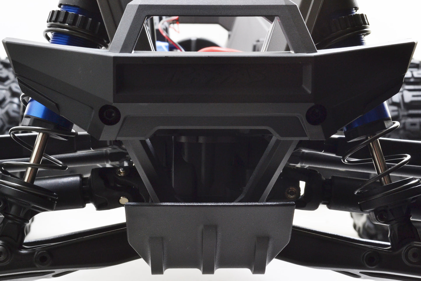 RPM 72142 Front Skid Plate for the Traxxas Maxx.