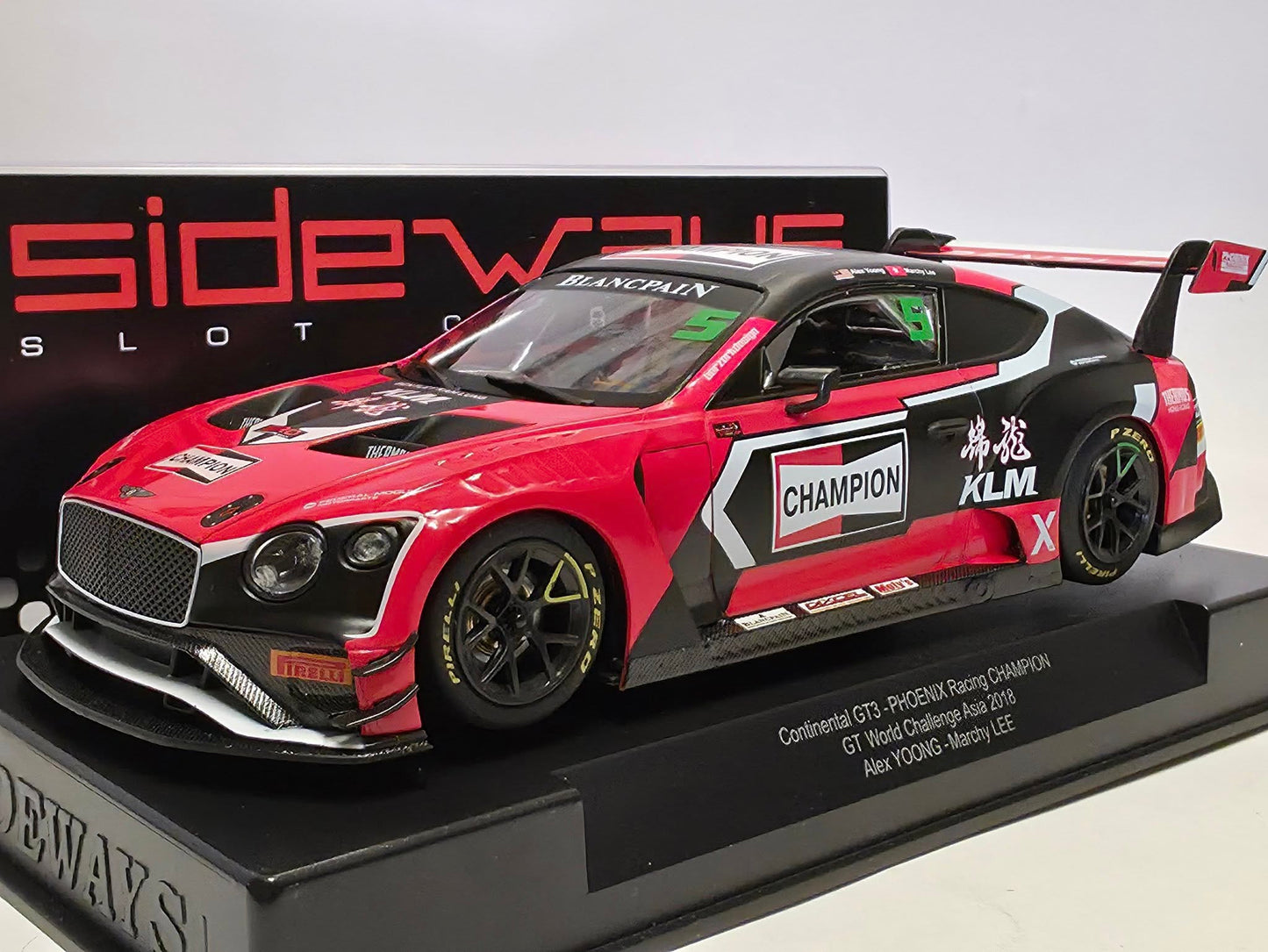 Sideways Bentley Continental GT3 GT World Challenge 2018 1/32 Slot Car SWCAR06A