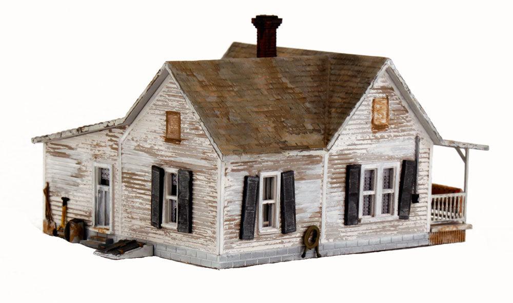 Woodland Scenics BR4933 N Old Homestead Structure  Built-&-Ready - PowerHobby
