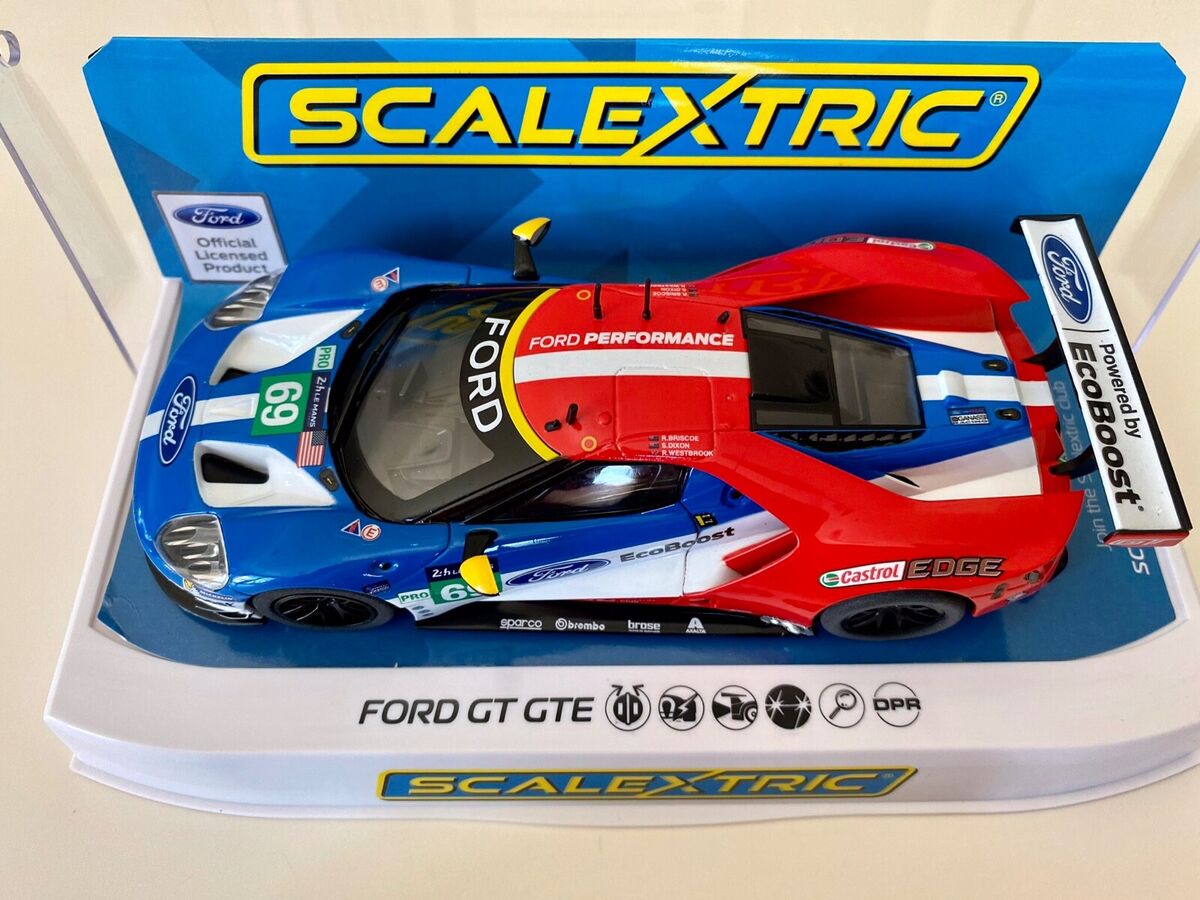 Scalextric C3858 Ford GT GTE 2017 Le Mans slot Car 1/32 DPR - PowerHobby